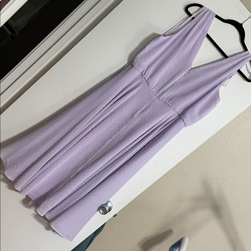 Gal Meets Glam Light Purple Midi Dress - Picture 3 of 9